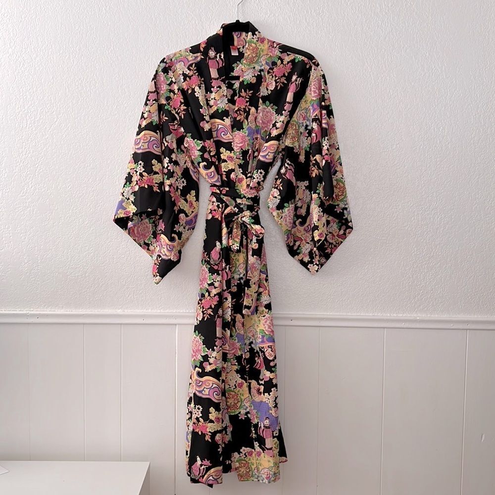 Josie Natori oriental boho pink kimono robe 👘 S